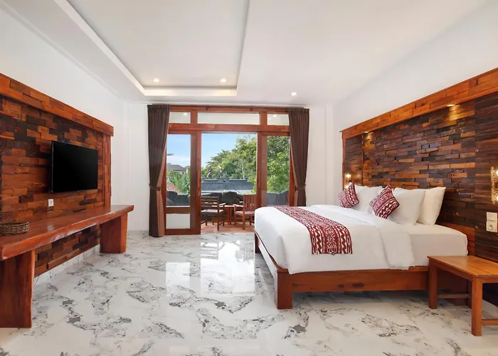 Golden Lotus Deluxe Guest house
